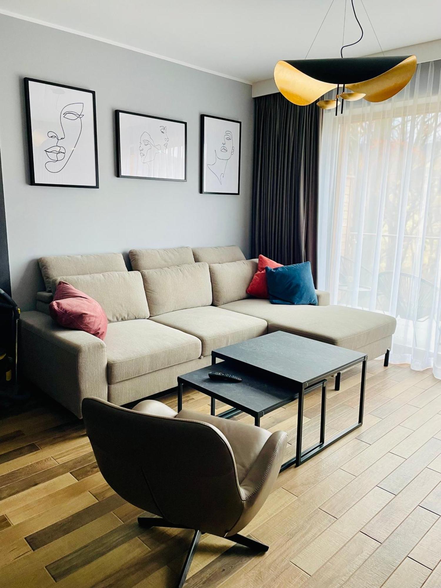 Stonehill24 - Apartament & Spa Шклярска Поремба Екстериор снимка
