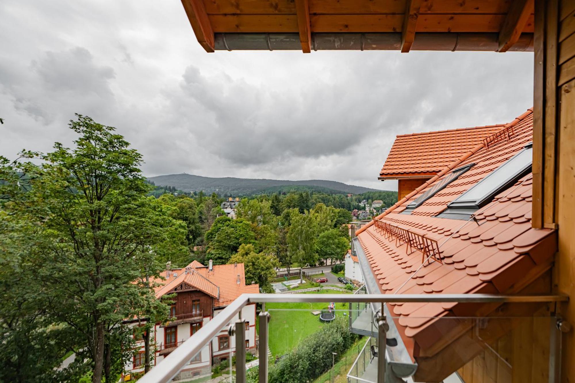Stonehill24 - Apartament & Spa Шклярска Поремба Екстериор снимка
