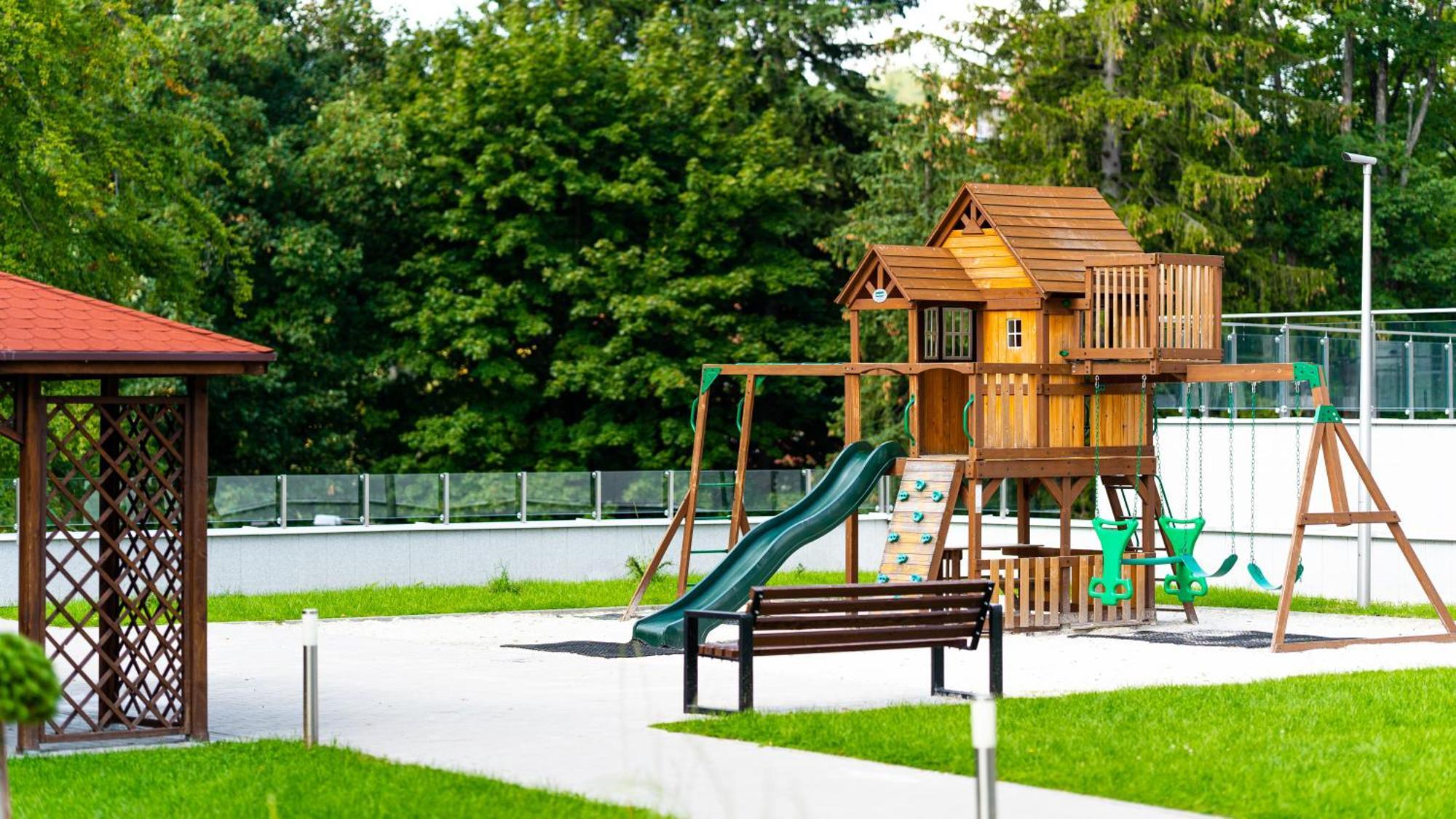 Stonehill24 - Apartament & Spa Шклярска Поремба Екстериор снимка